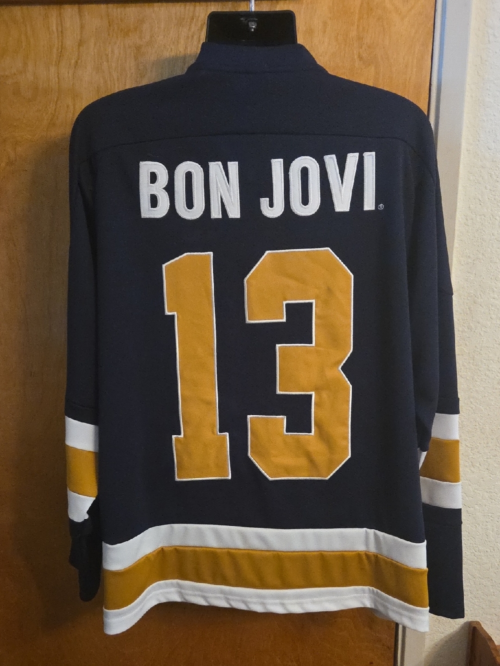 Rare Vintage 2013 Bon Jovi #13 Ice Hockey Jersey Size Large